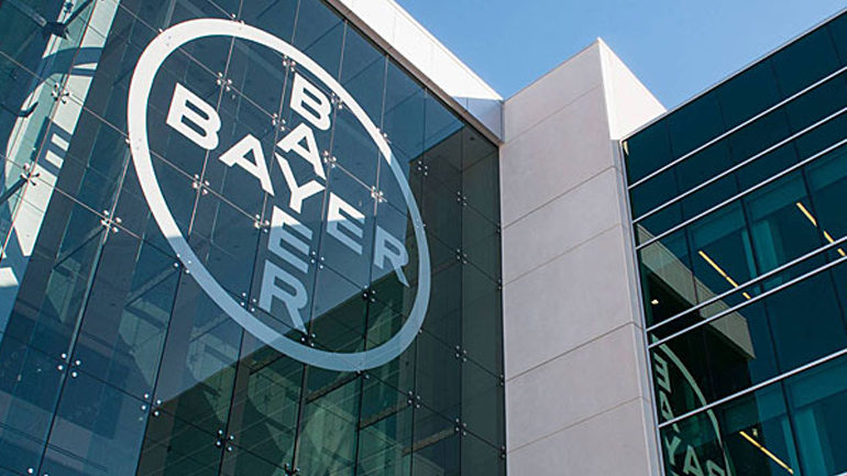 Bayer: Αυξάνει την προσφορά για την εξαγορά της Monsanto