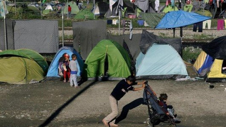 Θα κλείσουν δομές φιλοξενίας στη Μακεδονία, μόλις δημιουργηθούν νέες