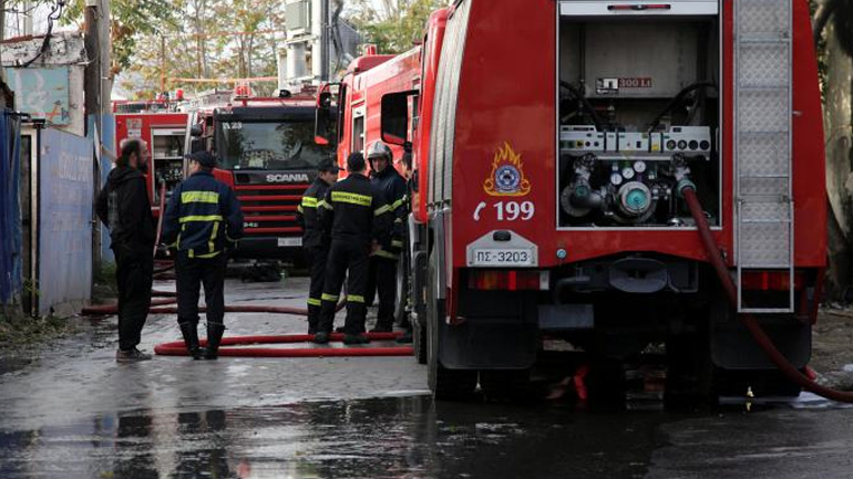 Επί ποδός όλη τη νύχτα η Πυροσβεστική Θεσσαλονίκης