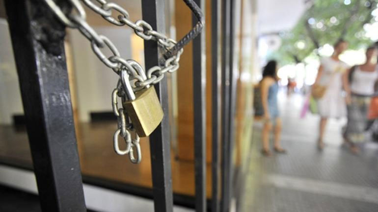 Η ύφεση κάνει κακό στην ψυχική υγεία