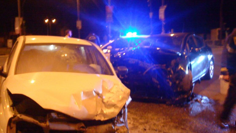 Κρήτη: Τροχαίο με εγκλωβισμό τα ξημερώματα στη Σούδα