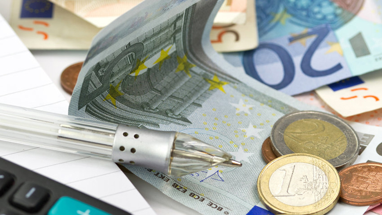 Διπλό χαράτσι τον Σεπτέμβρη