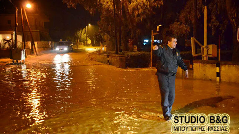 Έντονη βροχόπτωση στο Άργος