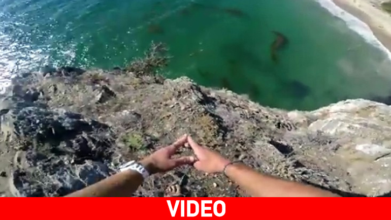 Βουτιά από γκρεμό 30 μέτρων που κόβει την ανάσα!