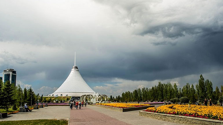 Το «Μάτι του Θεού» στον ουρανό του Καζακστάν!