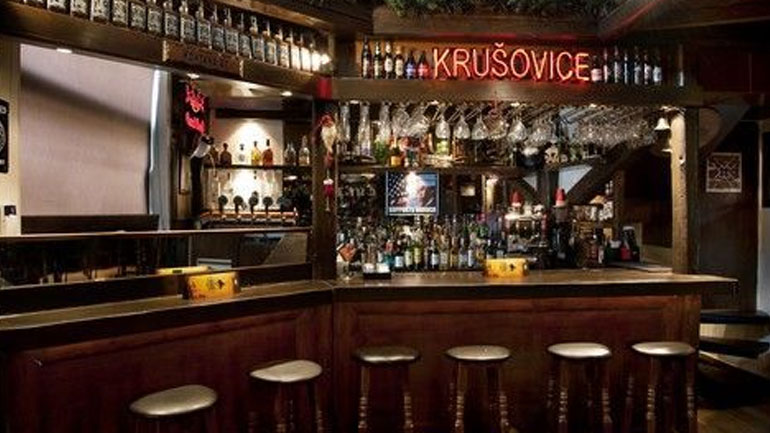 Διήμερο λουκέτο σε γνωστό μπαρ της Κηφισιάς που δεν έκοβε αποδείξεις