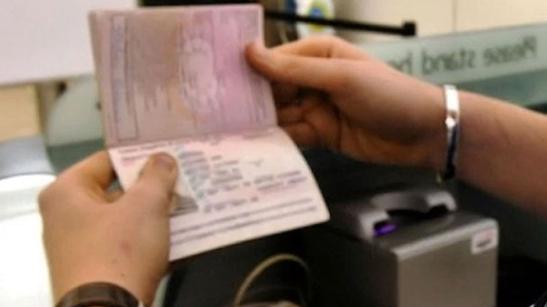 Άκτιο: Προσπάθησαν να πετάξουν με πλαστά ταξιδιωτικά έγγραφα