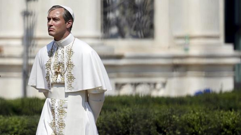 Η πρώτη τηλεοπτική σειρά του Πάολο Σορεντίνο, The Young Pope, έρχεται στον ΟΤΕ TV