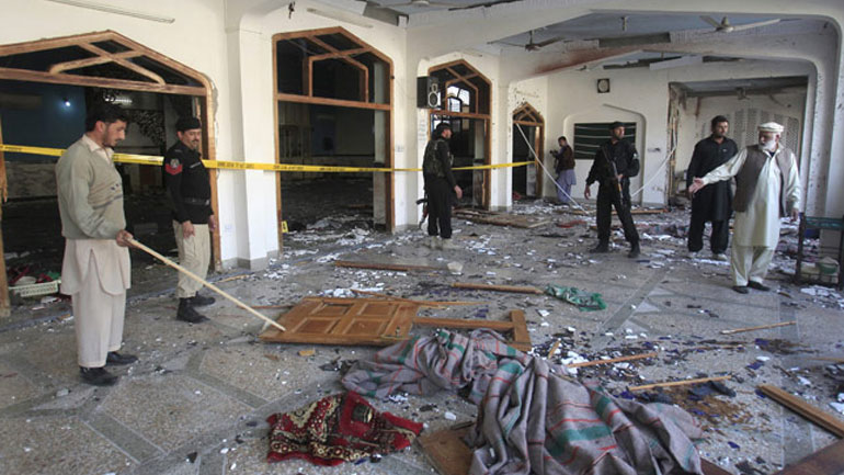 Πακιστάν: Τουλάχιστον 11 τραυματίες από έκρηξη σε χώρο προσευχής