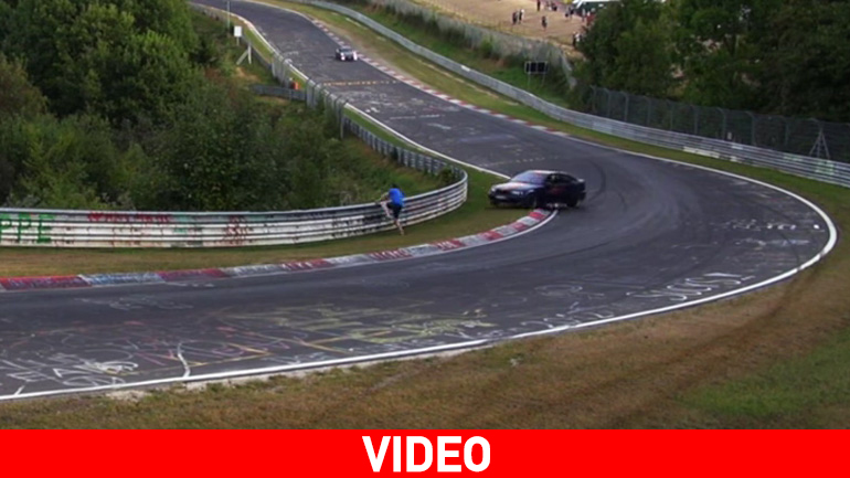 Χάος στην πίστα από διαρροή λαδιών!