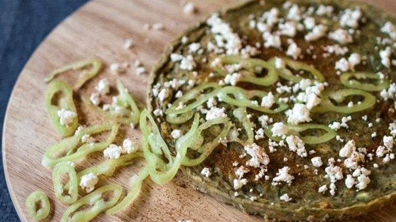 Ιταλική ομελέτα με κολοκυθάκια και δυόσμο