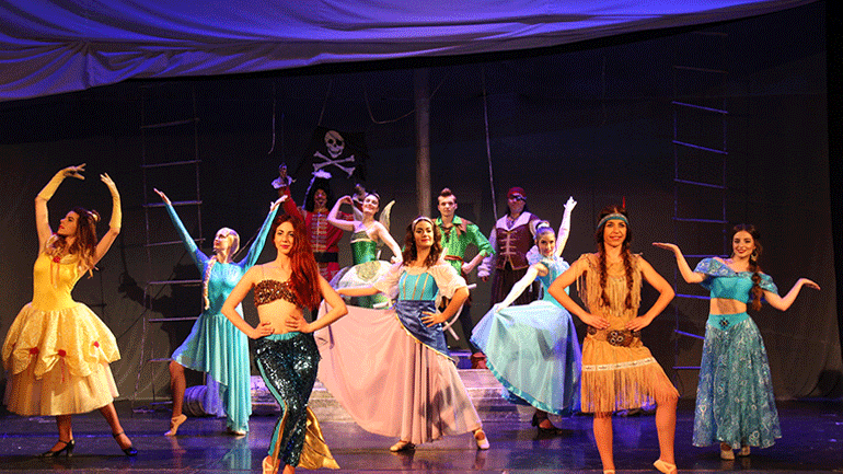 «Πήτερ Παν και Πριγκίπισσες Το Μαγικό Φίλτρο» στο θέατρο Κολοσσαίον