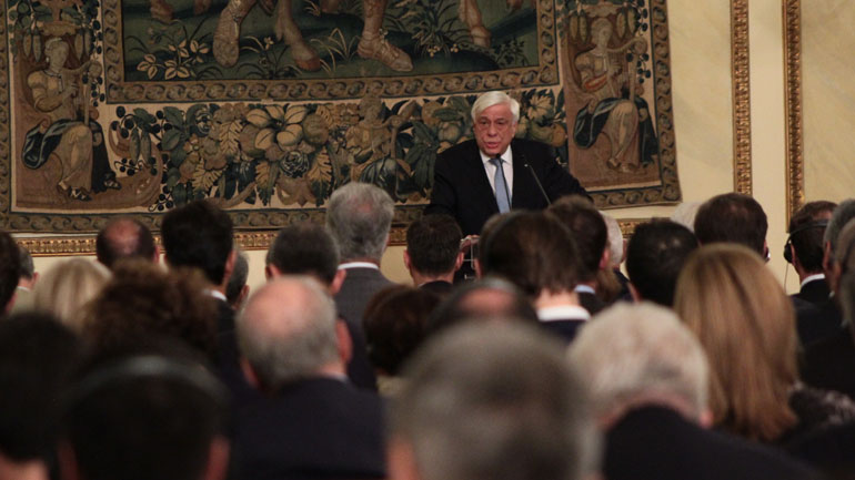 Παυλόπουλος: Η κατάρρευση του κοινωνικού κράτους δικαίου επικίνδυνη για την δημοκρατία