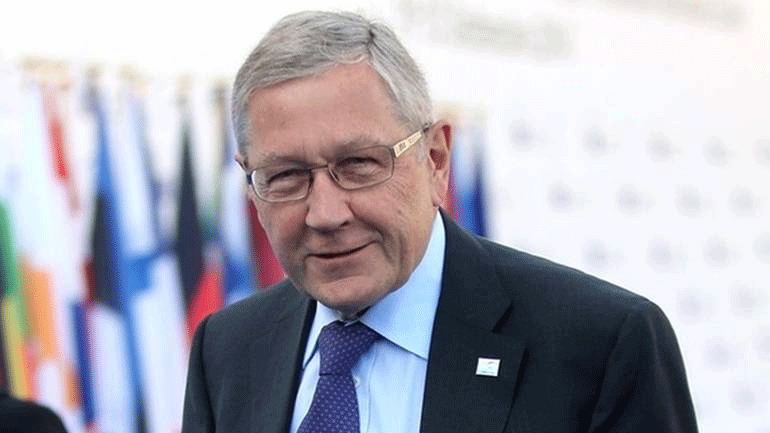 Ρέγκλινγκ: H Ελλάδα μπορεί να επανέλθει στις αγορές πιθανόν από το 2017