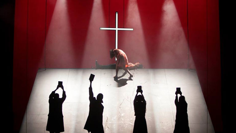 Ο Φάουστ επιστρέφει στο Δημοτικό Θέατρο Πειραιά για λίγες παραστάσεις