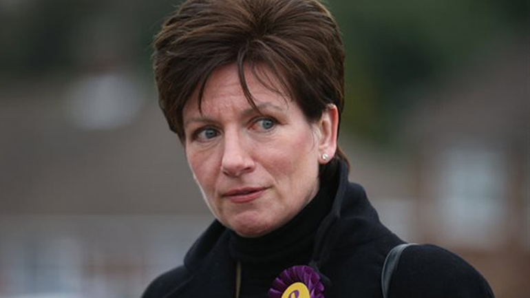 Βρετανία: Νέα ηγέτιδα του Ukip εξελέγη η Νταϊάν Τζέιμς