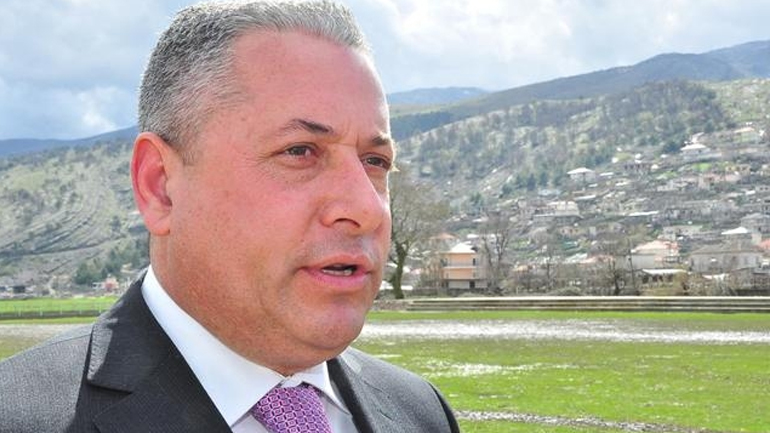 Αλβανία: Ποινή 18 μηνών στον υπουργό Εργασίας του Μπερίσα, Σπύρο Ξέρα