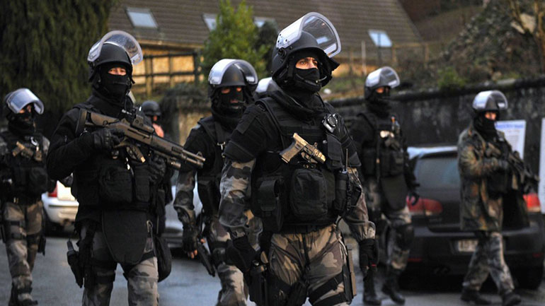 Δεκαπεντάχρονο αγόρι θα χρησιμοποιούσε ως καμικάζι ο Isis στη Γαλλία