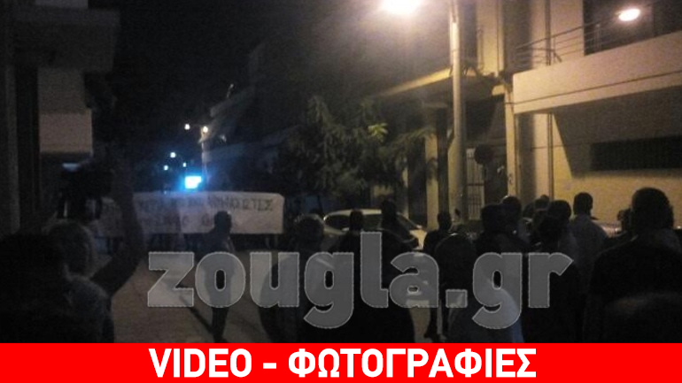 Νεαροί επιτέθηκαν σε μέλη της «Ελλήνων Συνέλευσις» στην Ελευσίνα – Τραυματισμοί και προσαγωγές Νεαροί επιτέθηκαν σε μέλη της «Ελλήνων Συνέλευσις» στην Ελευσίνα – Τραυματισμοί και προσαγωγές