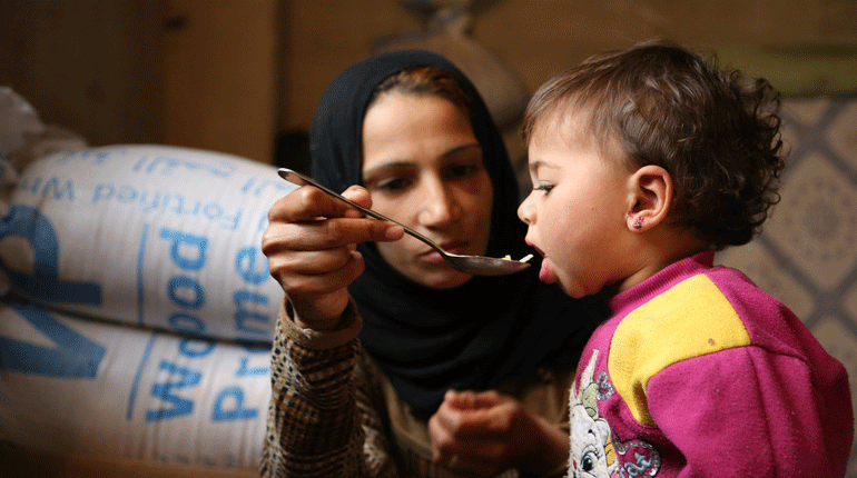 Παγιδευμένοι χωρίς τροφή 275.000 άνθρωποι στη Συρία