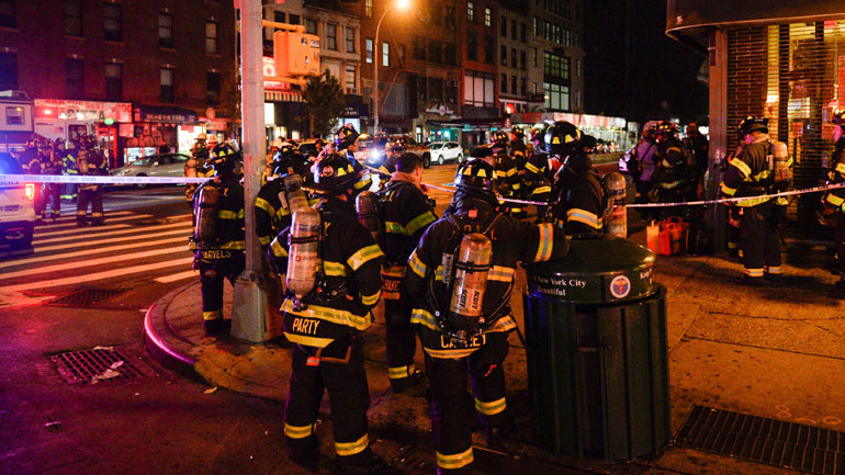 ΗΠΑ: Πέντε οι ανεπιβεβαίωτες συλλήψεις στη Νέα Υόρκη για την επίθεση στο Τσέλσι