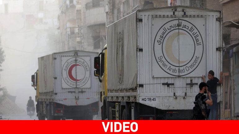 Ρωσικό βίντεο από αυτοκινητοπομπή στη Συρία πριν την αεροπορική επίθεση που άφησε 12 νεκρούς Ρωσικό βίντεο από αυτοκινητοπομπή στη Συρία πριν την αεροπορική επίθεση που άφησε 12 νεκρούς