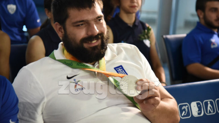 Ο Δημήτρης Σενικίδης