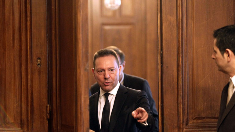 Στουρνάρας σε Σπίρτζη: «Κρείττον του λαλείν το σιγάν»