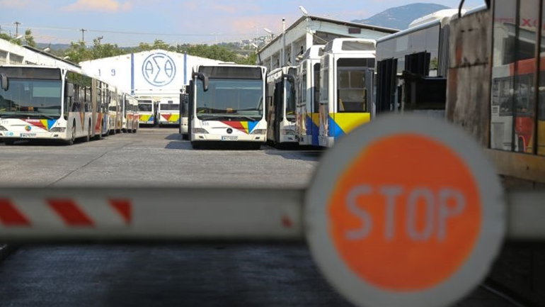 Νόμιμη η επίσχεση εργασίας στον ΟΑΣΘ-Παραμένει χωρίς λεωφορεία η Θεσσαλονίκη