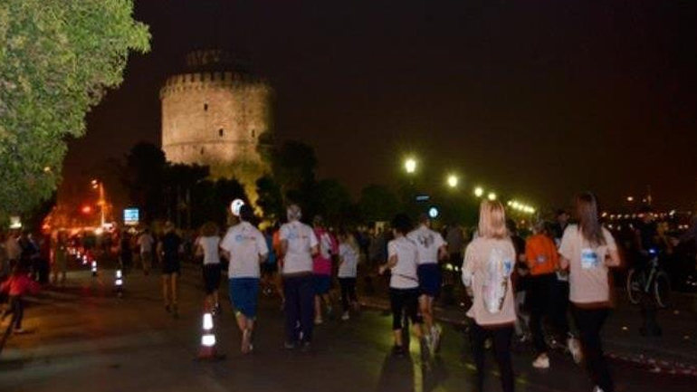 Θεσσαλονίκη: Ρεκόρ συμμετοχών για τον Νυχτερινό Ημιμαραθώνιο του Σαββάτου