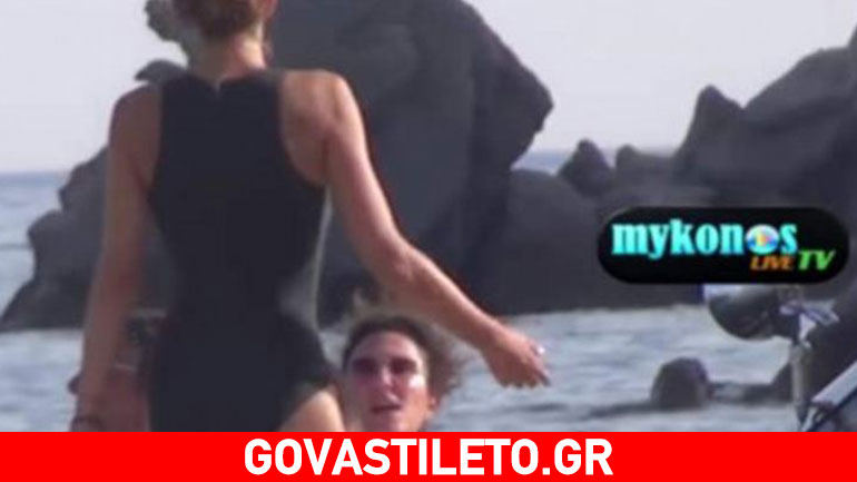 Βίκυ Καγιά: Στην Μύκονο με ολόσωμο μαγιό πιο sexy από ποτέ