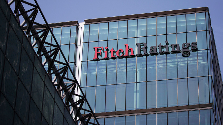 Fitch: «Καμπανάκι» για τις πορτογαλικές τράπεζες