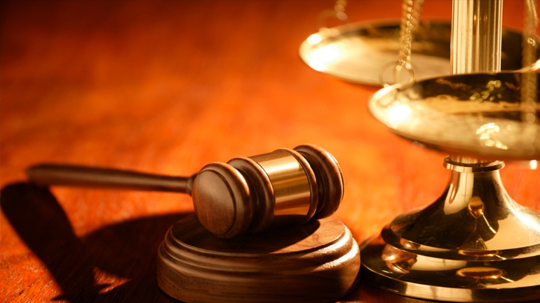 Δεν δέχονται μειώσεις στις αποδοχές τους οι δικαστικοί