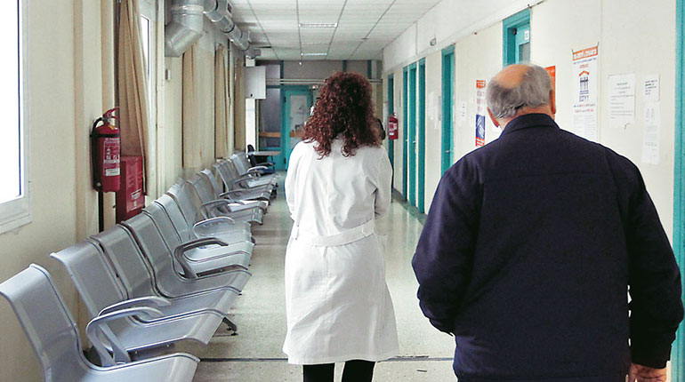 Σε απολογία 520 γιατροί του ΕΟΠΥΥ