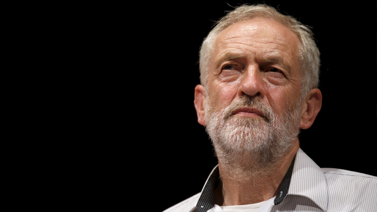 Σχεδόν βέβαιη η παραμονή του Κόρμπιν στους Εργατικούς