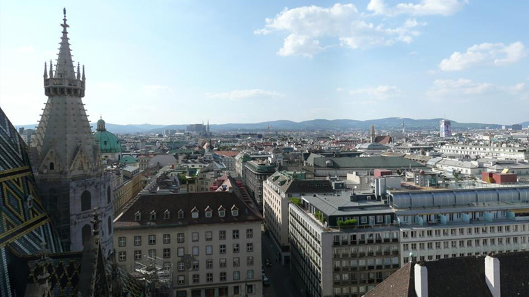 Σύνοδος κορυφής στη Βιέννη για το προσφυγικό