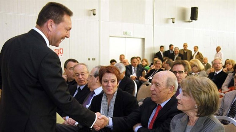 Στουρνάρας: Διαψεύδει συνάντηση με Σημίτη στο Κολωνάκι