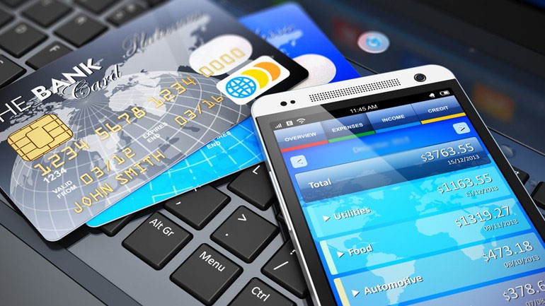 Tι θα γίνει με 100 δόσεις, πλαστικό χρήμα, ακατάσχετο λογαριασμό;