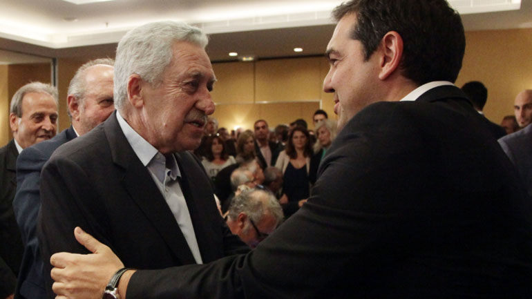 Πρόσκληση Τσίπρα στον Κουβέλη