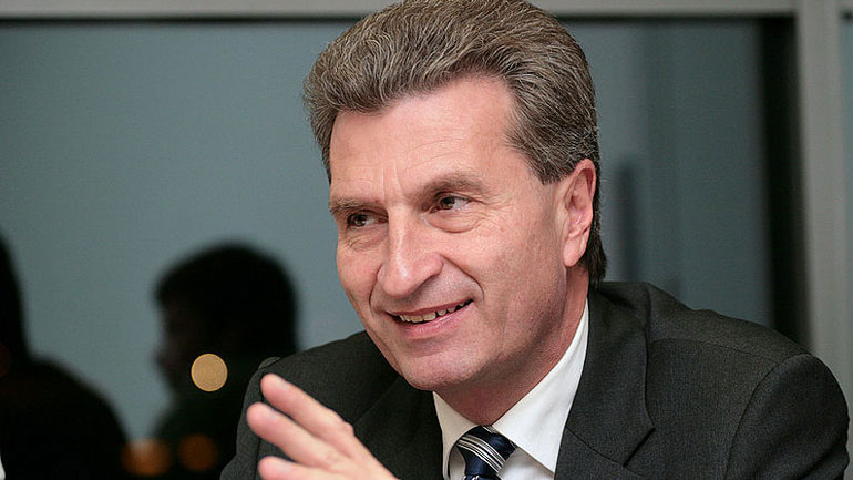 Γκ. Έτινγκερ: Να ενισχυθεί η Frontex κατά 5.000-8.000 υπαλλήλους