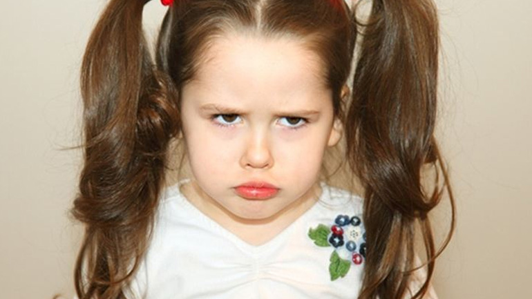 Πώς να ηρεμείτε ένα εκνευρισμένο παιδί