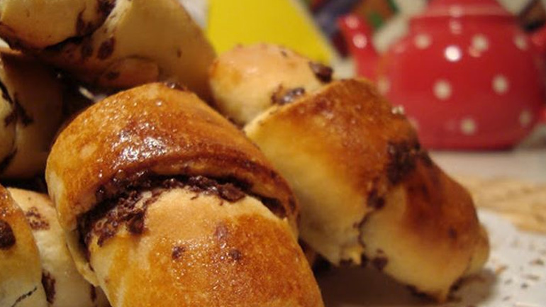 Κρουασανάκια σοκολάτας με κανέλα για τους μικρούς μας φίλους