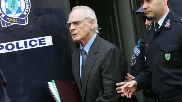 Παραμένει στη φυλακή ο Άκης