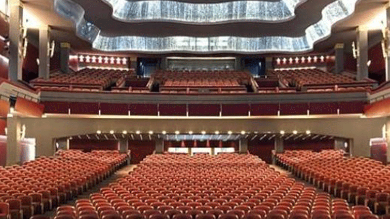 Ακροάση για νέους άντρες ηθοποιούς στο θέατρο Παλλάς