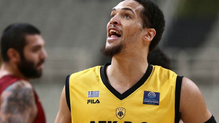 Ντίξον: «Για αυτό ήρθα στην ΑΕΚ… »