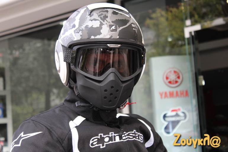 Πρόταση 2 με κράνος για αναβάτες scooter