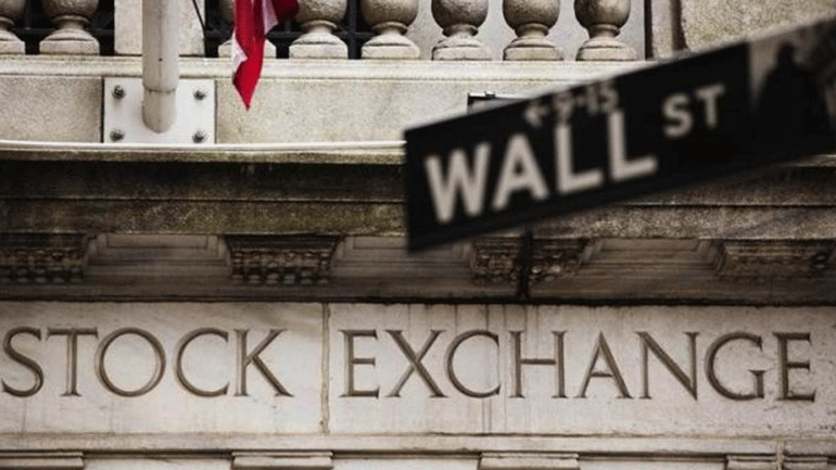 Οριακές απώλειες στη Wall Street