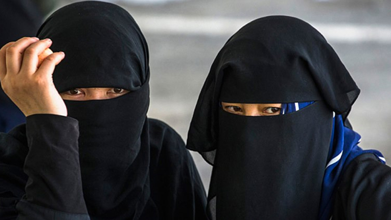 Βουλγαρία: Απαγορεύτηκε η ολική κάλυψη προσώπου σε δημόσιους χώρους