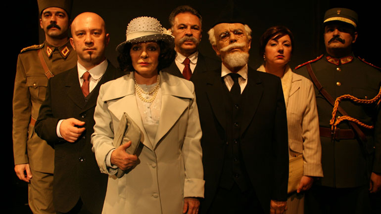 Ο «Ελευθέριος Βενιζέλος» του Γρηγόρη Χαλιακόπουλου στο θέατρο Τέσσερις Εποχές – Γιάννης Μόρτζος