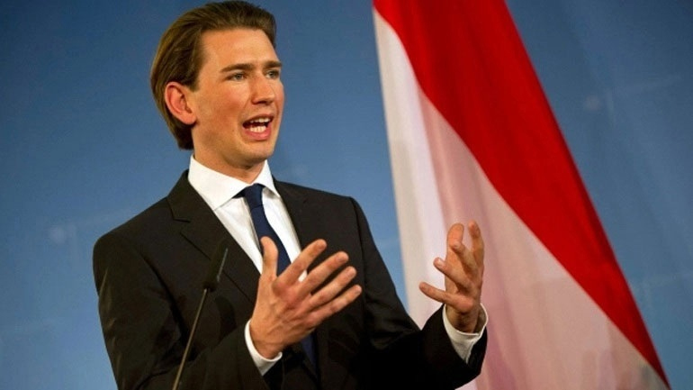 Αυστριακός ΥΠ.ΕΞ:  «Συνωστισμός» προσφύγων σε Ελλάδα και Ιταλία